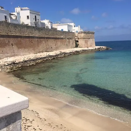 Dimore Nel Borgo Antico - La Cucchiaia بيت للعطل