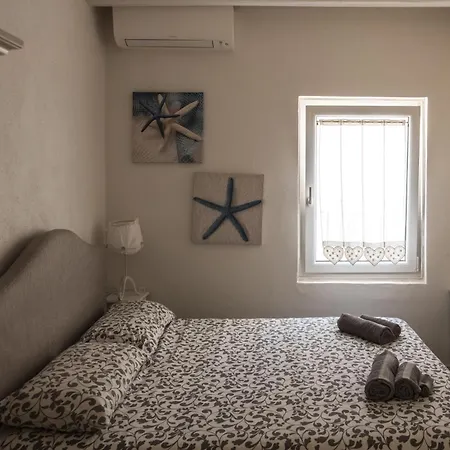 بيت للعطل Dimore Nel Borgo Antico - La Cucchiaia *