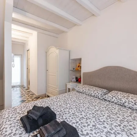 Dimore Nel Borgo Antico - La Cucchiaia *